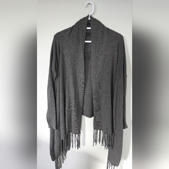 Chelsea and Theodore Gray Fringe Sweater Size Small - Picture 1 of 5
